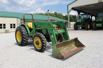 1993 John Deere 5200