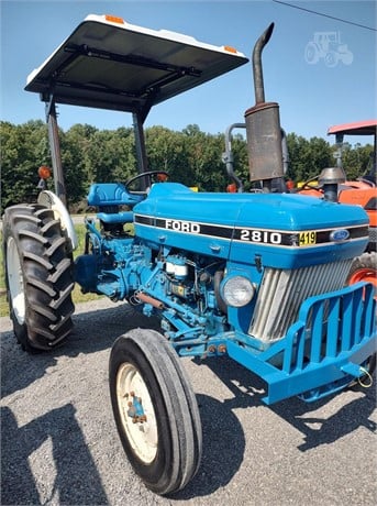 FORD 2810 II TRACTOR