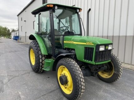 2004 John Deere 5420