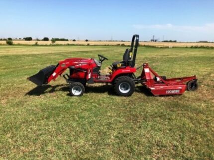 2014 Massey Ferguson GC1705