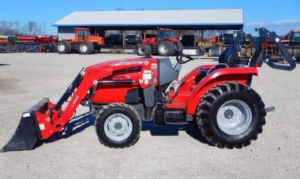 2018 Massey Ferguson 1726E