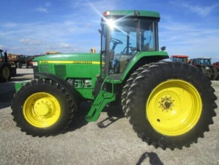 1997 John Deere 7810