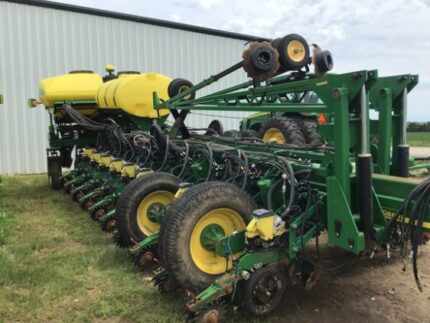 2012 John Deere 1770NT CCS