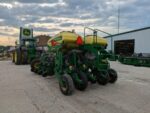 2017 John Deere 1775NT - Image 7