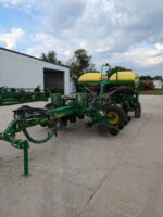 2017 John Deere 1775NT - Image 9