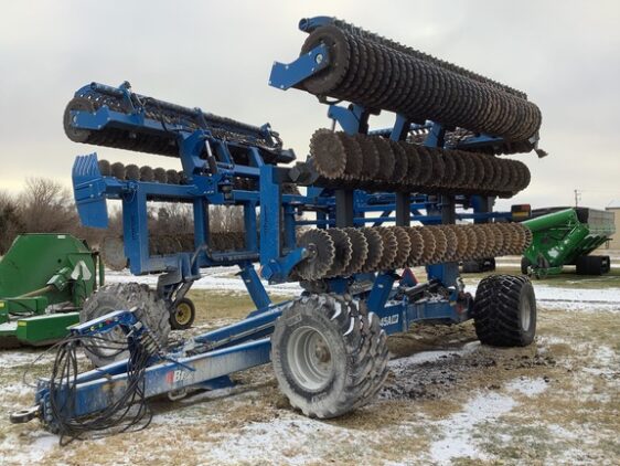 70579136_large_68326-562x422-1 2023 Brandt 345A HP