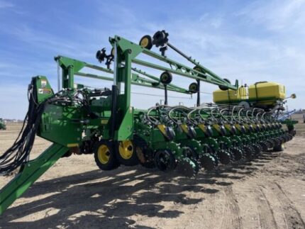2023 John Deere DB80
