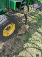 2007 John Deere 2210 - Image 6