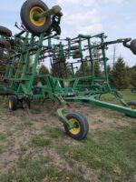 2007 John Deere 2210 - Image 19