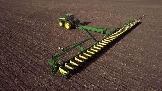 john-deere-db90-54row20-562x316-3 John Deere DB90 54Row20 Planter 956JH